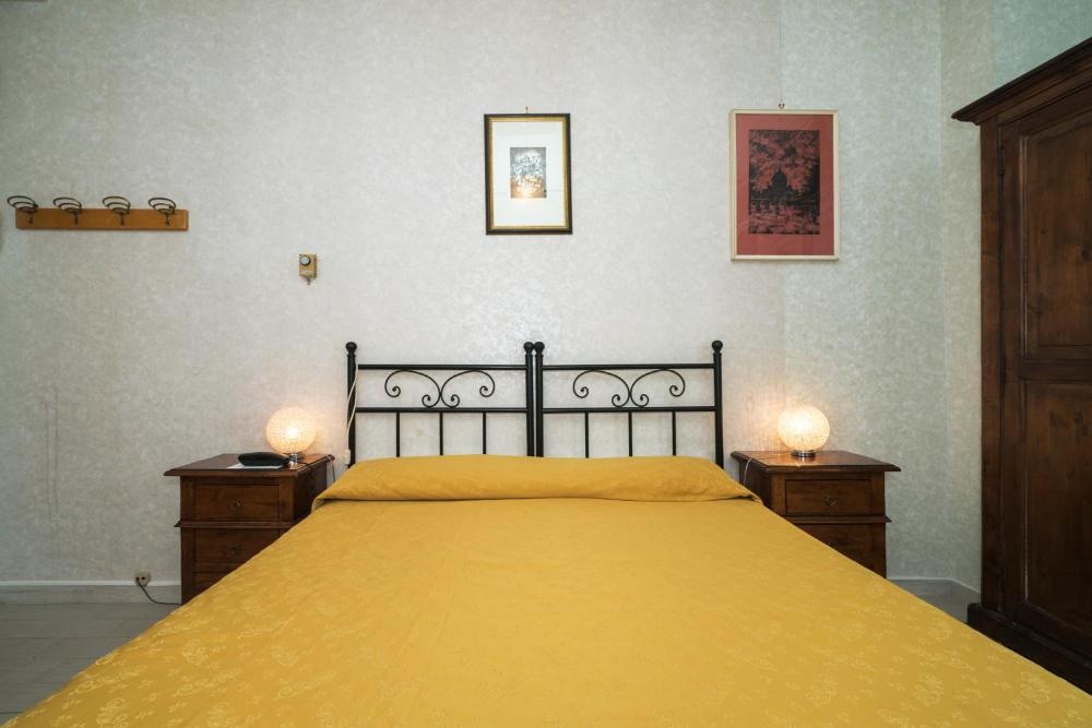 Room image 4